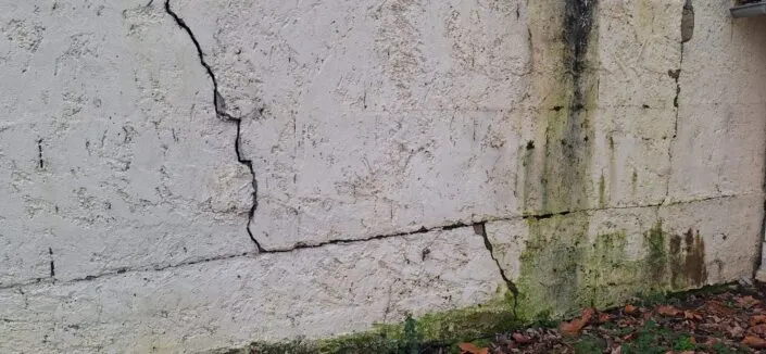 Expertise fissure en escalier structurelle grave maison Vierzon Cher 18