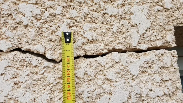 fissures structurelles, reprise des fondations, catastrophe naturelle, sinistre