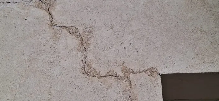 expertise fissure escalier angle fenêtre sécheresse Béziers 30 Hérault