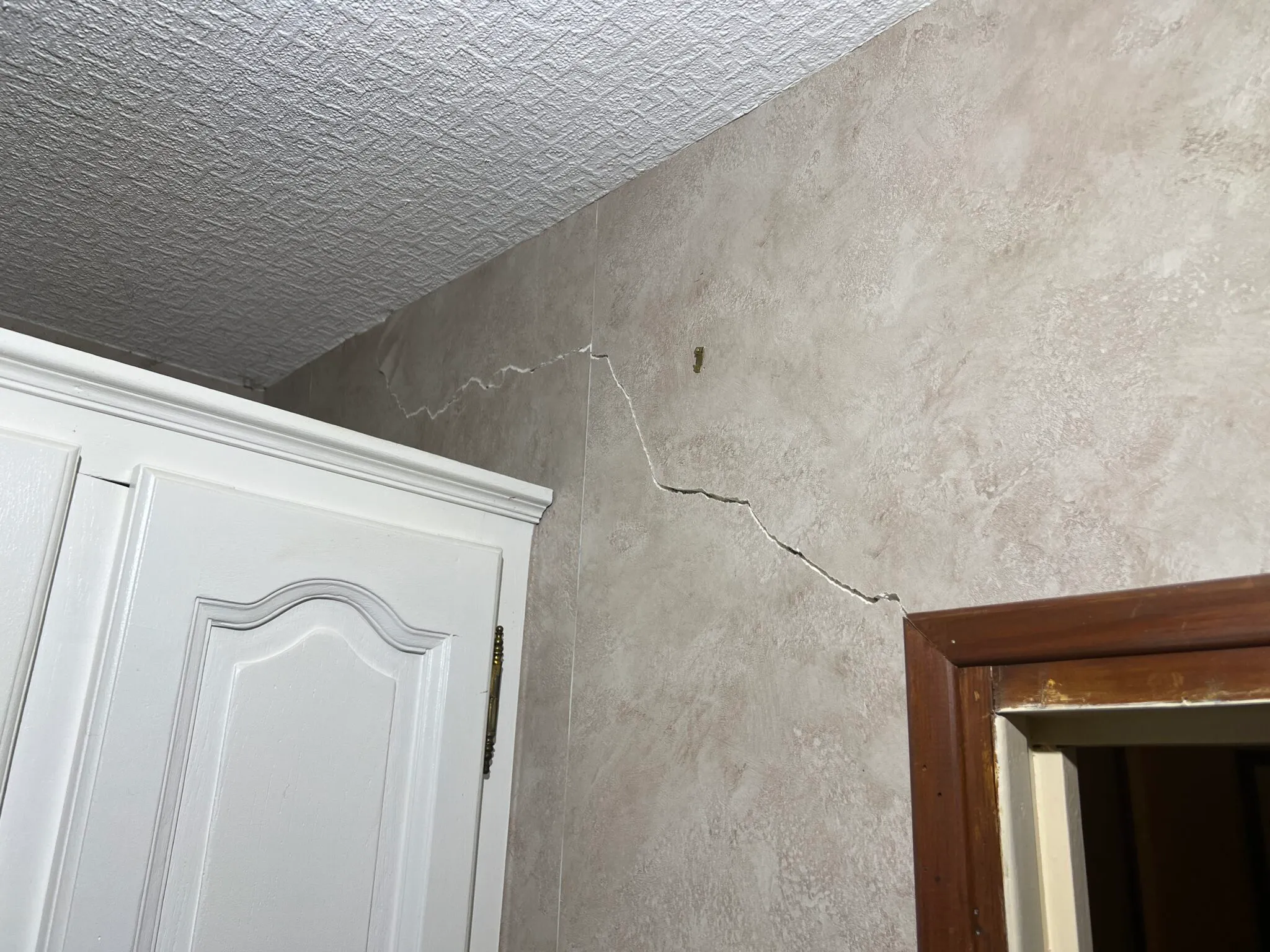 Expertise fissure mur intérieur sécheresse du 18 juin 2024 Vosges